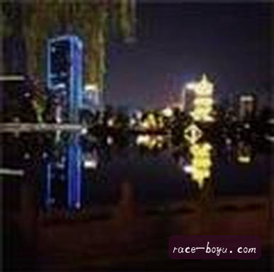 王磊